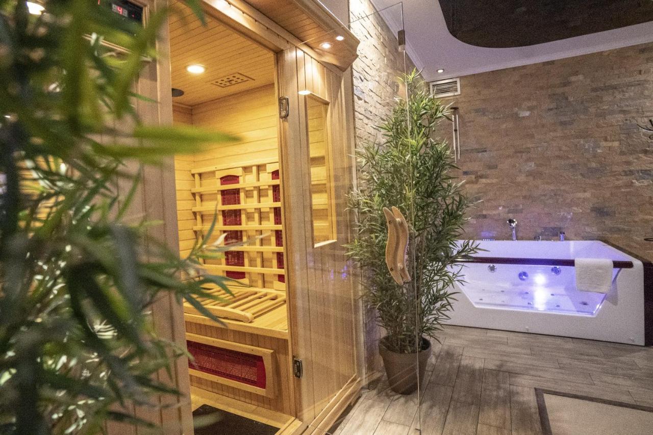 Madison Inn Suites - Wilson'S Square Beograd Eksteriør bilde