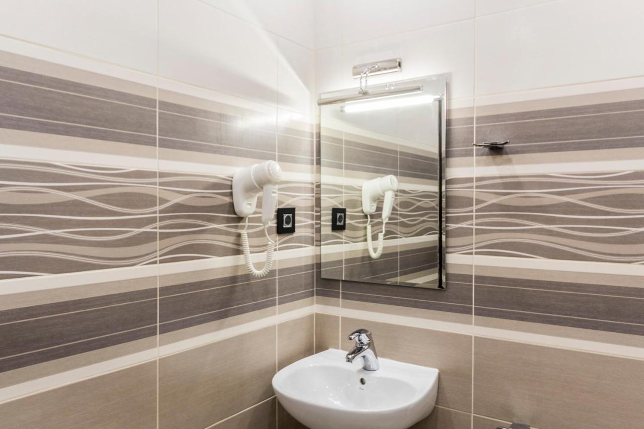 Madison Inn Suites - Wilson'S Square Beograd Rom bilde